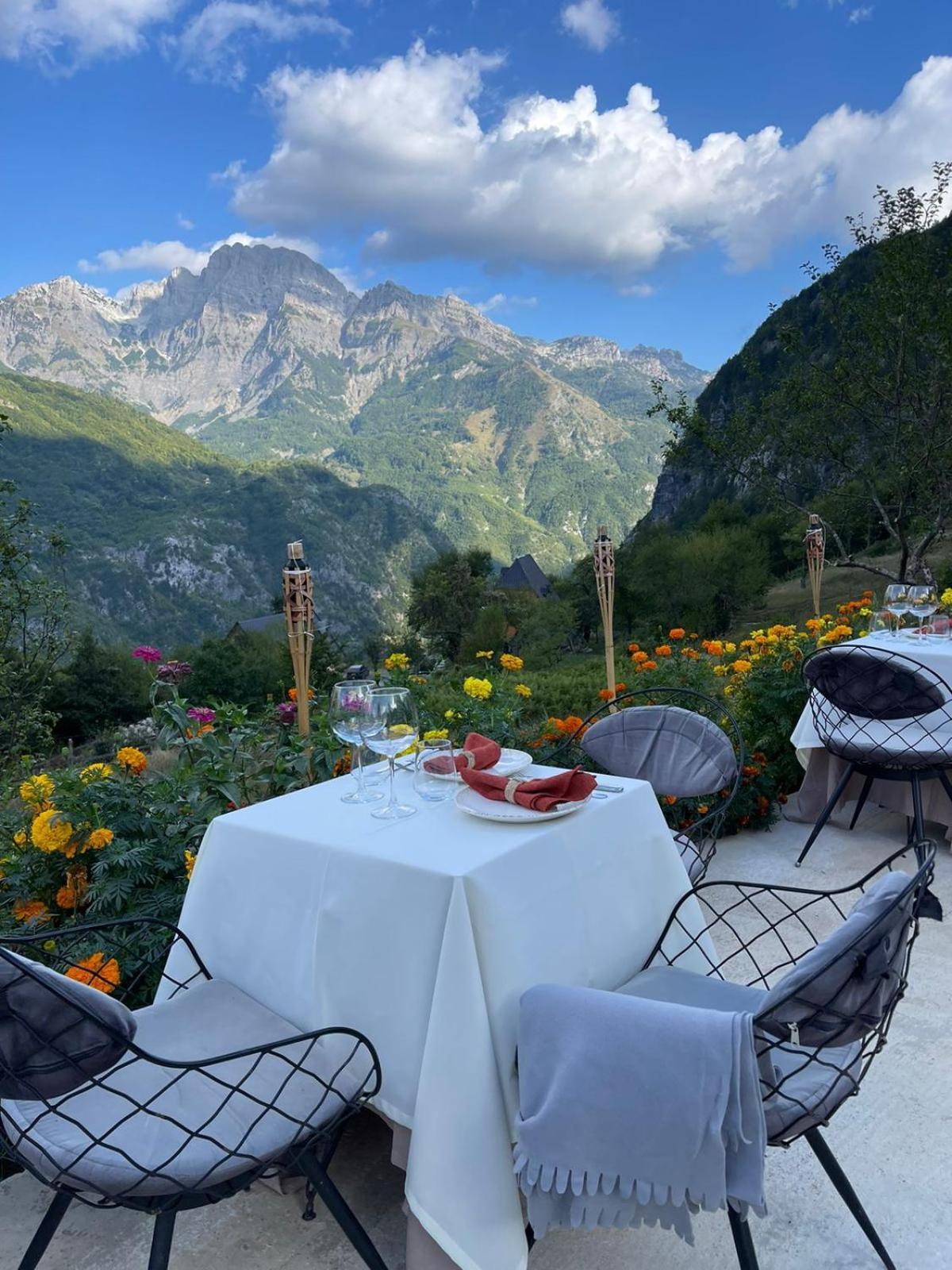 Vidis Chalet Boutique Hotel Theth Eksteriør billede