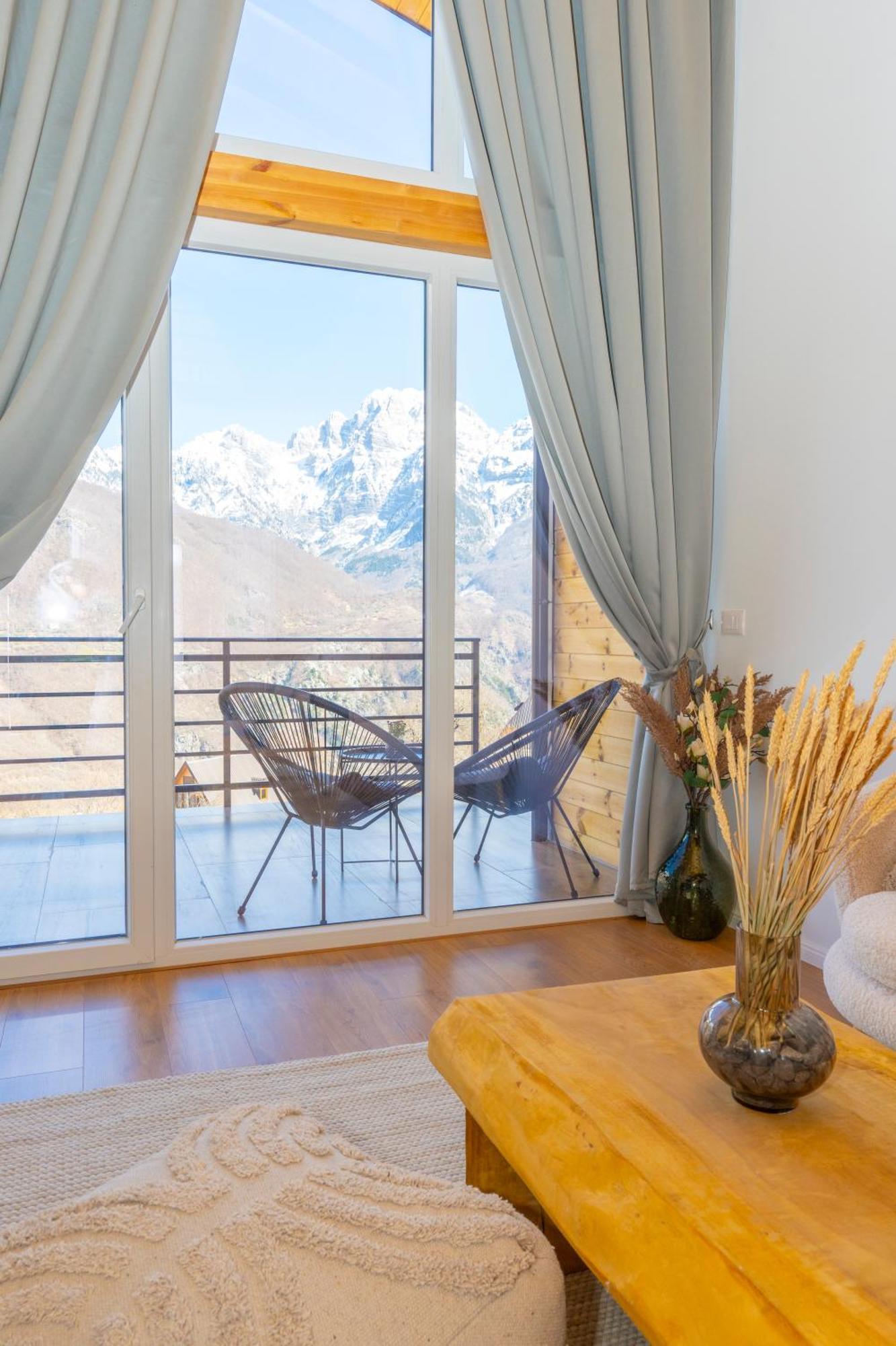 Vidis Chalet Boutique Hotel Theth Eksteriør billede