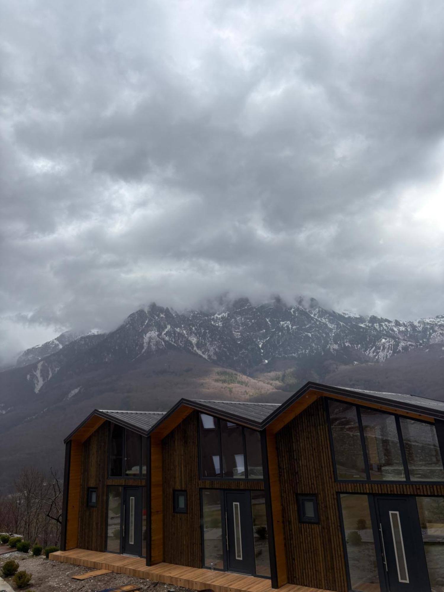 Vidis Chalet Boutique Hotel Theth Eksteriør billede